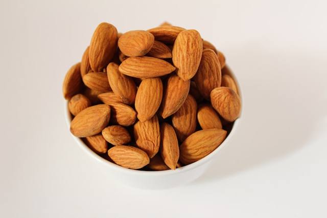 Organic Almonds (Badam)